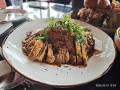 -哈蒙德餐厅