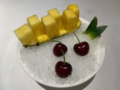 餐前果盘-红雀围·海鲜火锅(陆家嘴中心店)