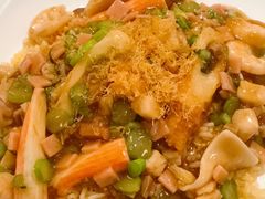 -香港新发烧腊茶餐厅(书城店)
