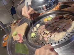-哈哈碳都·牛肋条无限自助烤肉(宝龙店)