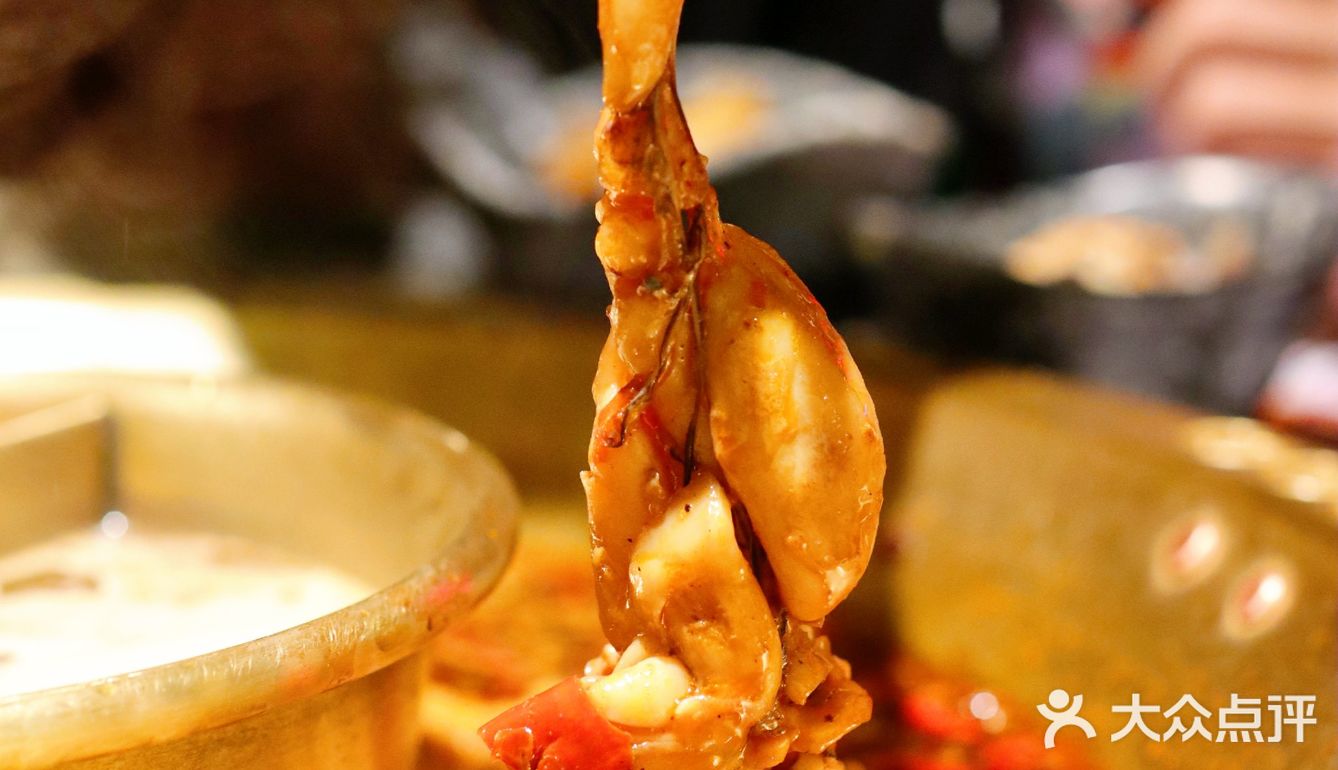 2021第一盆龙虾！和朋友来哥老官恰火锅啦