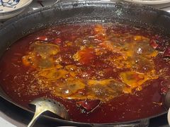 -旧街市鲜货老火锅(大光路店)