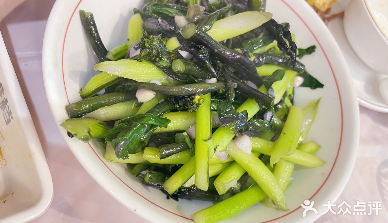 馋嘴喵探店｜便宜大口吃的大排档