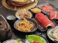 -湊湊火锅·茶憩(颐堤港店)