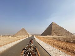 -吉萨金字塔群