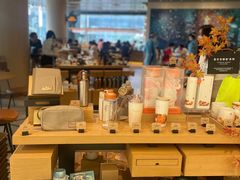 -星巴克臻选(上海合生汇1F店)