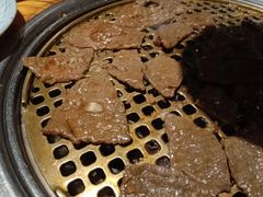 -唯成•韩国炭火烤肉 유성고기