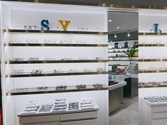 -视野联行眼镜蔡司·依视路官方授权店(顺城店)
