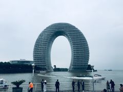 -湖州太湖旅游度假区-月亮广场