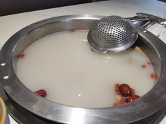 -马家斑.鲜鱼火锅(松湖万科店)