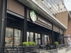 -星巴克(洛阳中州路王府井店)