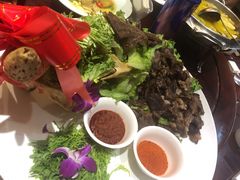 -梅花香里大酒店(郁金香路店)
