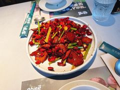 -饱嗝·小炒云南菜·见手青乌鸡汤锅(来凤街国创园店)
