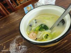 -叶存利海鲜大馅饺子(海宁路总店)