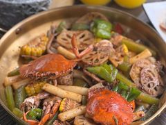 -臻鲜燕海鲜融合餐厅(金陵style店)