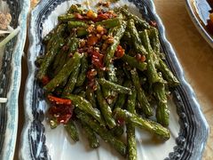 -维吾尔餐厅(宜山路店)