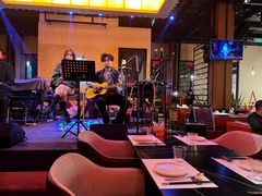 -洛缦音乐餐厅(工业展览馆万象城店)