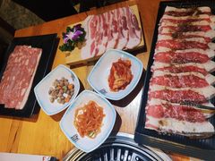 -唯成•韩国炭火烤肉 유성고기