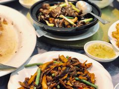 鹿茸菌炒牛柳-联邦酒楼