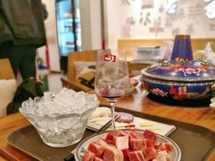 -毛辣果·贵州红酸汤牛肉火锅(西单店)