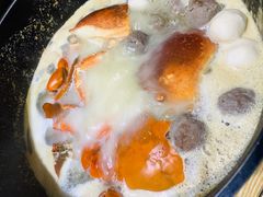 -九万士多港式海鲜粥底火锅(回龙观店)