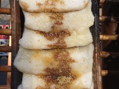 -老牌坊云南鱼豆花火锅(爱建店)