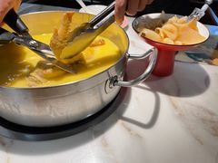 -澳美徕·港式花胶鸡火锅(高新万达店)