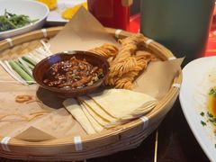 -魏铭鱼头捞饭(晋阳路店)