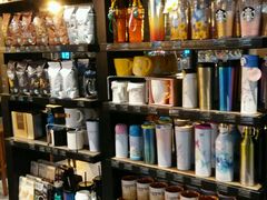 -星巴克(洛阳中州路王府井店)