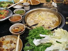 -顶顶汤火牛排火锅·经典铜锅涮肉