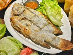 曼谷烤魚-金厨泰国餐厅·全泰籍厨师料理(拱北店)