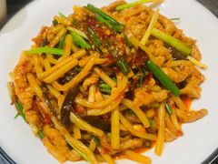 鱼香肉丝-味满堂川菜馆(新华家园店)