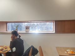 -春风习习