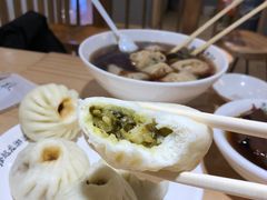 -凤起龙游老面包子(凯德晶品店)
