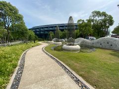 -上海滴水湖皇冠假日酒店