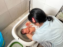 -优护佳医护级月嫂(和睦家浦西店)