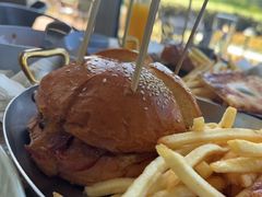 -The BREW·酿餐厅(浦东嘉里大酒店)