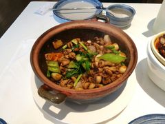 -八府香鸭·啫啫煲(华山路店)