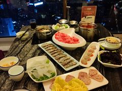 -云中捞高空旋转餐厅(商茂世纪广场店)