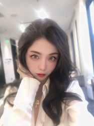 -AYO SALON