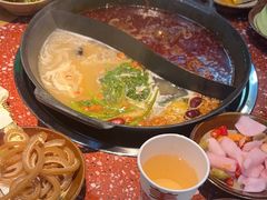 -赵美丽·重庆社区火锅·直营店(火车东站·中豪国际店)