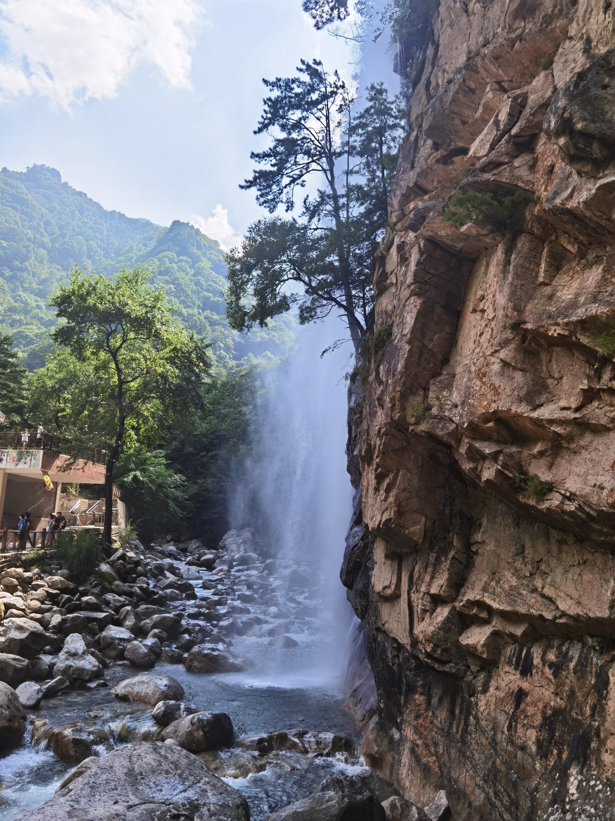 青峰峡国家森林公园图片