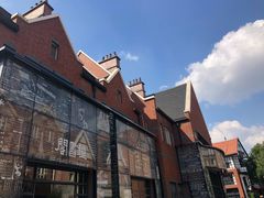 -钟书阁(松江泰晤士小镇店)