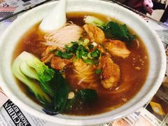 牛腩米粉-阿政粤小馆(中央大街店)