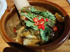 -老滇山寨•云南特色菜•地方菜•民族风情歌舞表演(金碧店)