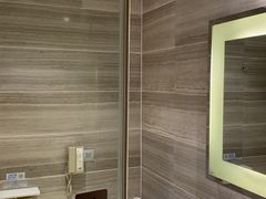 -郑州美豪雅高诺富特会展中心酒店