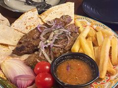 土耳其牛肉混盘-Uncle Kosto科斯托·中东菜