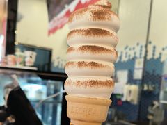 -DQ·蛋糕·冰淇淋(科华王府井店)