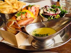 LobsterRoll-Burger & Lobster(Dean Street)