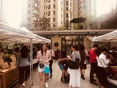 -SISTERS BAR RESTAURANT川意酒馆(嘉善老市H楼店)